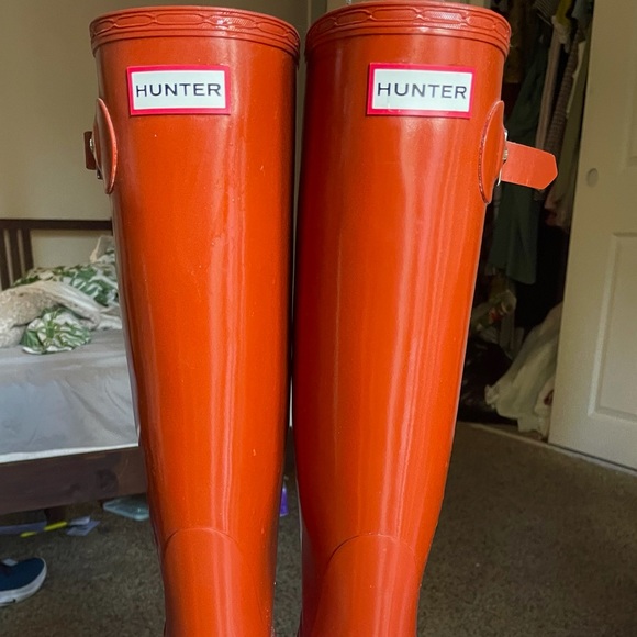 Hunter Rain Boots - Picture 2 of 3